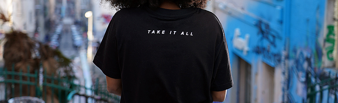 Schwarze T-Shirts für Frauen